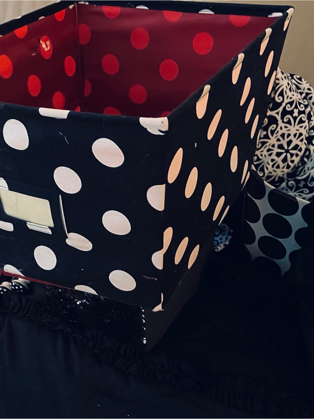 53 + Piece Curated Dorm /Teen/Tween Room in Black & White & Polka Dots! - Picture 5 of 11